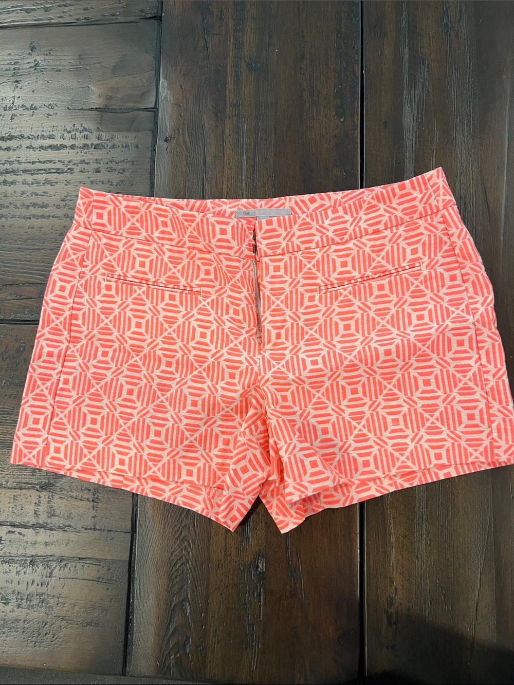 GAP Coral Geometric High-Waist Women's Shorts